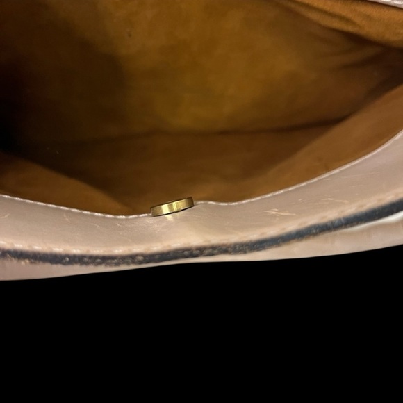 LOW START Patricia Nash Cream Embossed Leather Purse bag Inside is suede - Picture 10 of 11